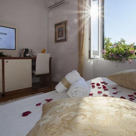 Luxury Rooms Duje Split Exterior foto