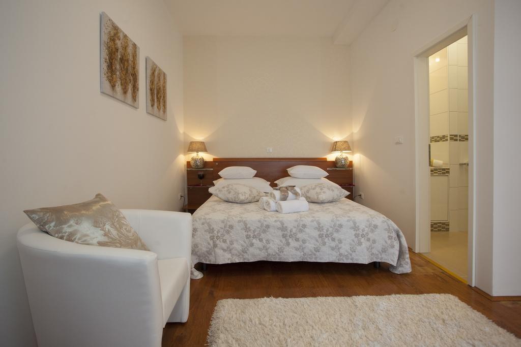 Luxury Rooms Duje Split Exterior foto