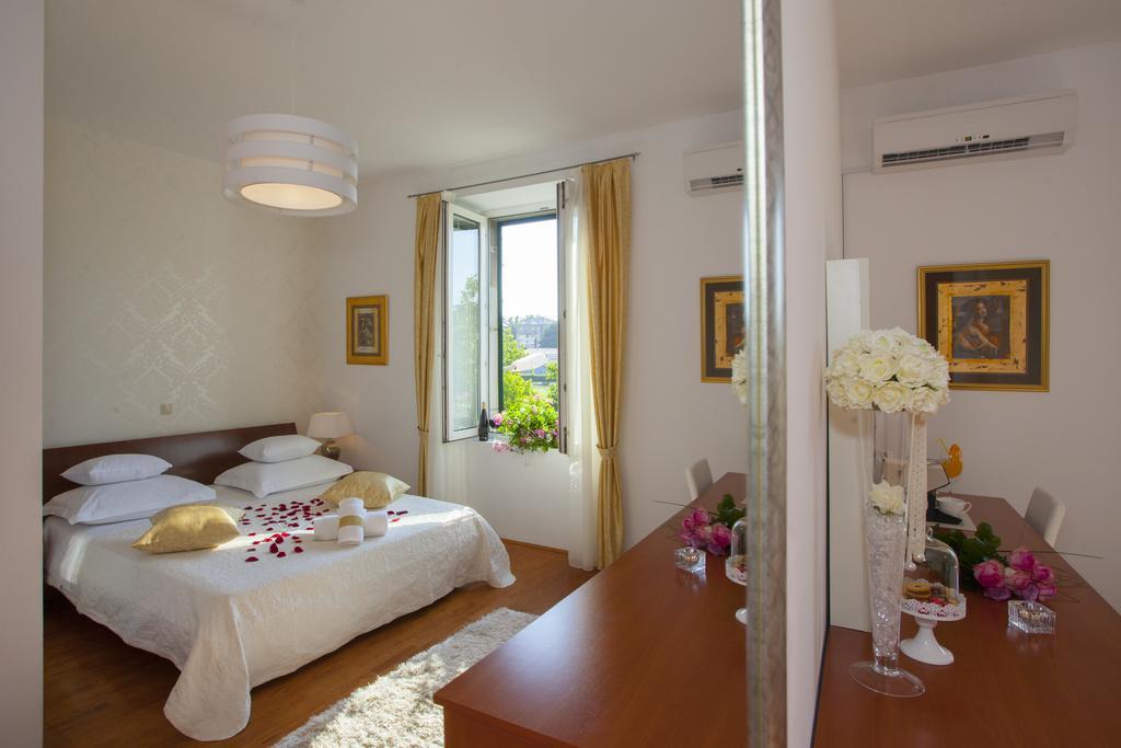 Luxury Rooms Duje Split Exterior foto