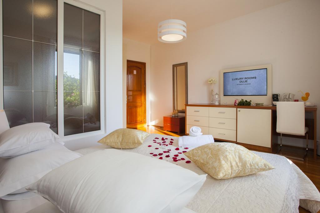 Luxury Rooms Duje Split Exterior foto